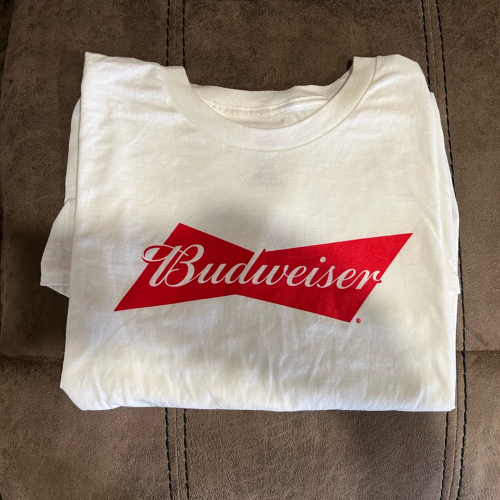 Xl Budweiser / Hanes nano tech tshirt